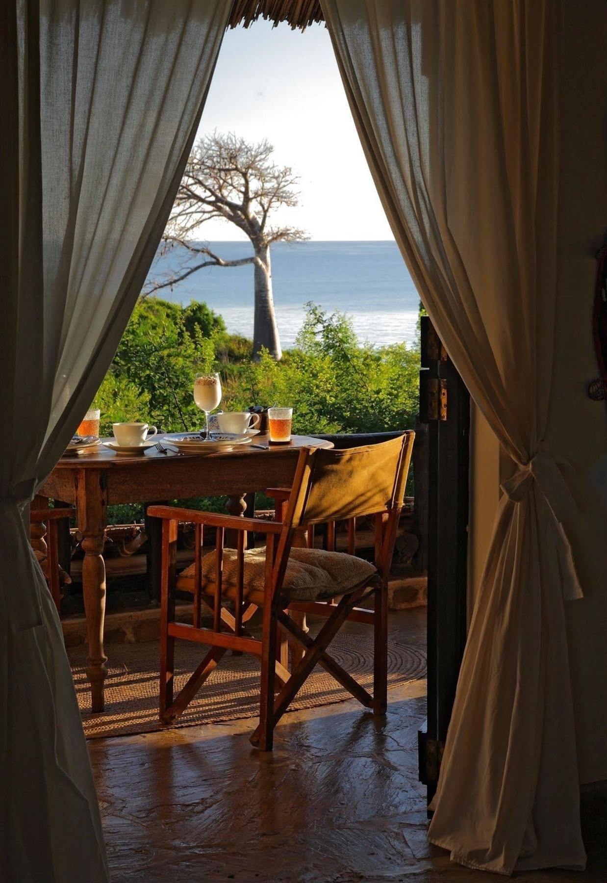 Kinondo Kwetu Hotel Диани Бийч Екстериор снимка